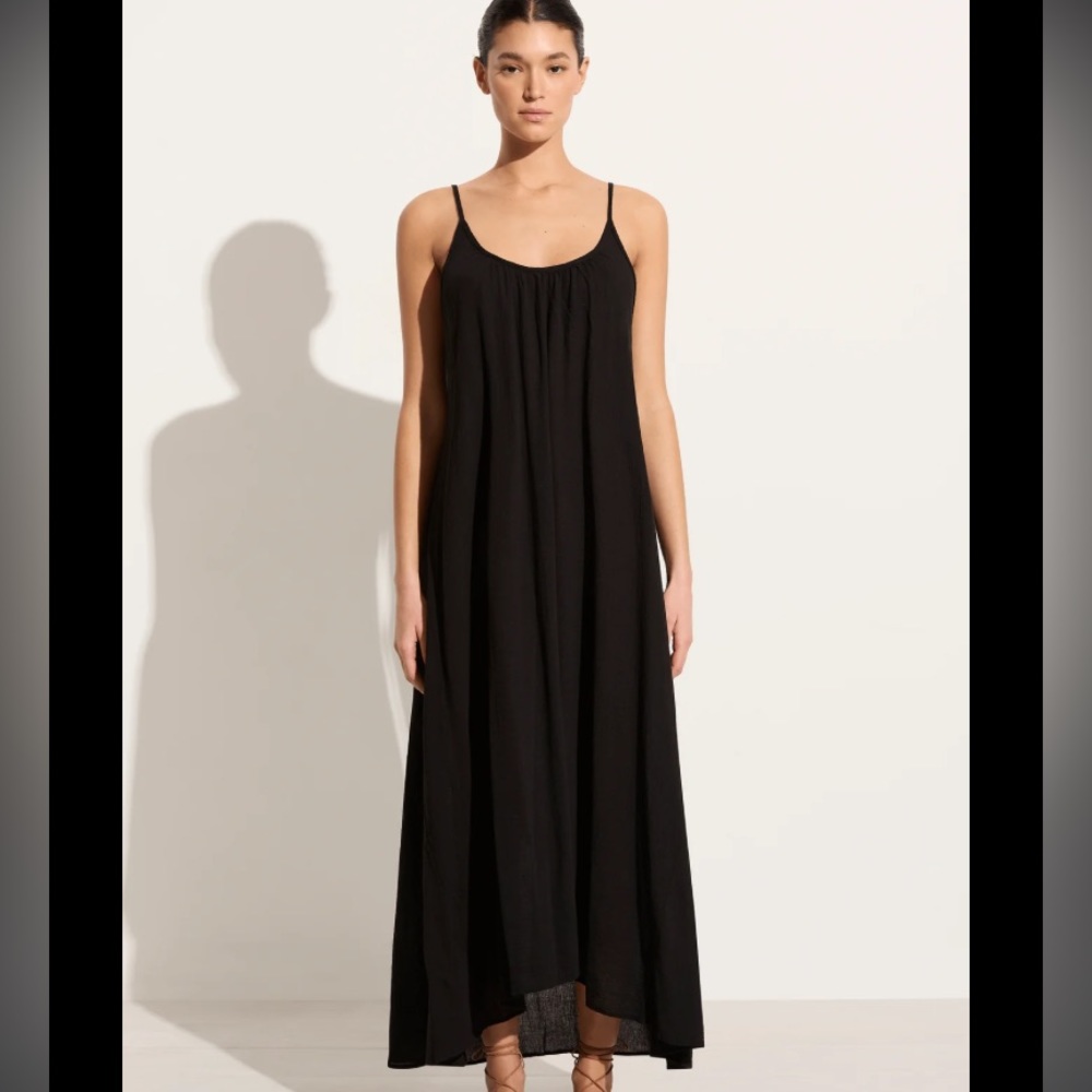 Beautiful Adrienne Vittadini long black cocktail dress!!